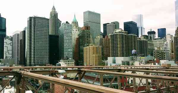 阿里巴巴宣传海报_阿里巴巴宣传海报设计灵感