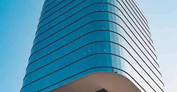 阿里巴巴宣传海报_阿里巴巴宣传海报设计灵感