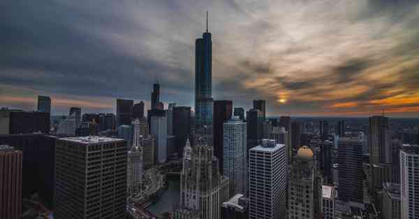 学校历史宣传片怎么制作