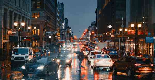 阿里巴巴宣传片制作_阿里巴巴宣传部长